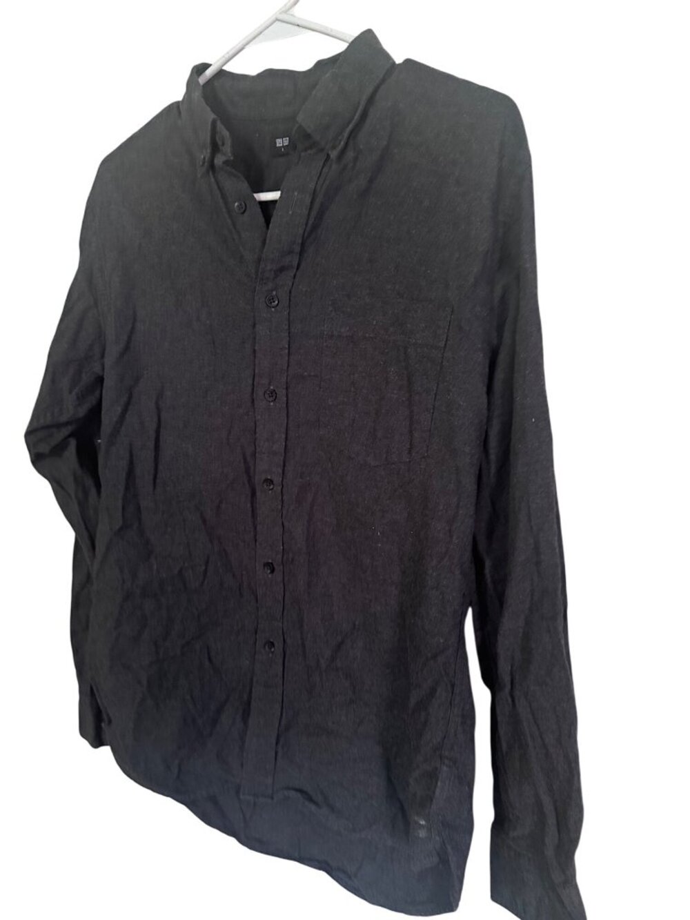 Uniqlo gray button up 100 % cotton shirt size S